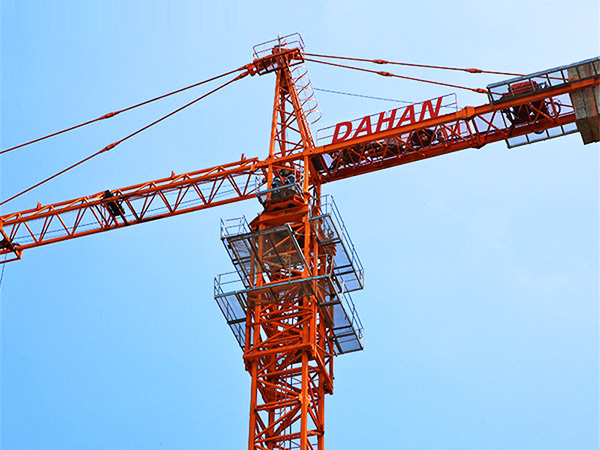 QTZ100 (6013) 塔帽式塔式乐鱼网站官方站登录入口-乐鱼online（中国）8t、6t